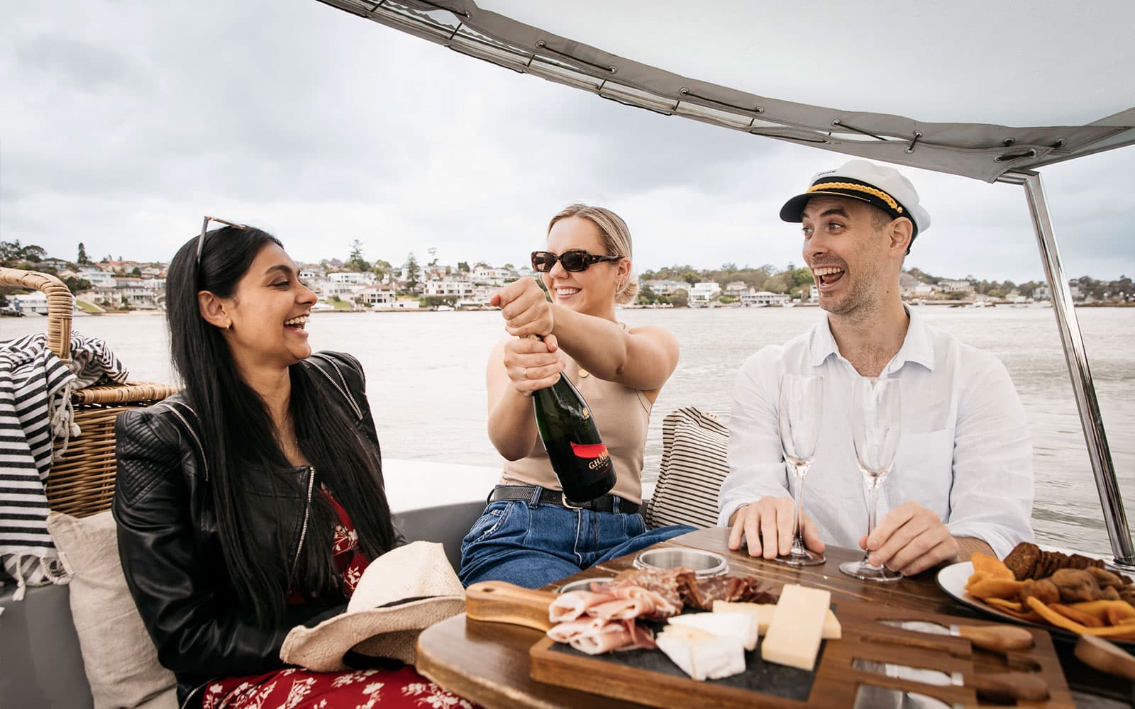 Self-Drive Electric Picnic Boat Tour in Sydney tickets in Sydney - Highlights | TickYourList