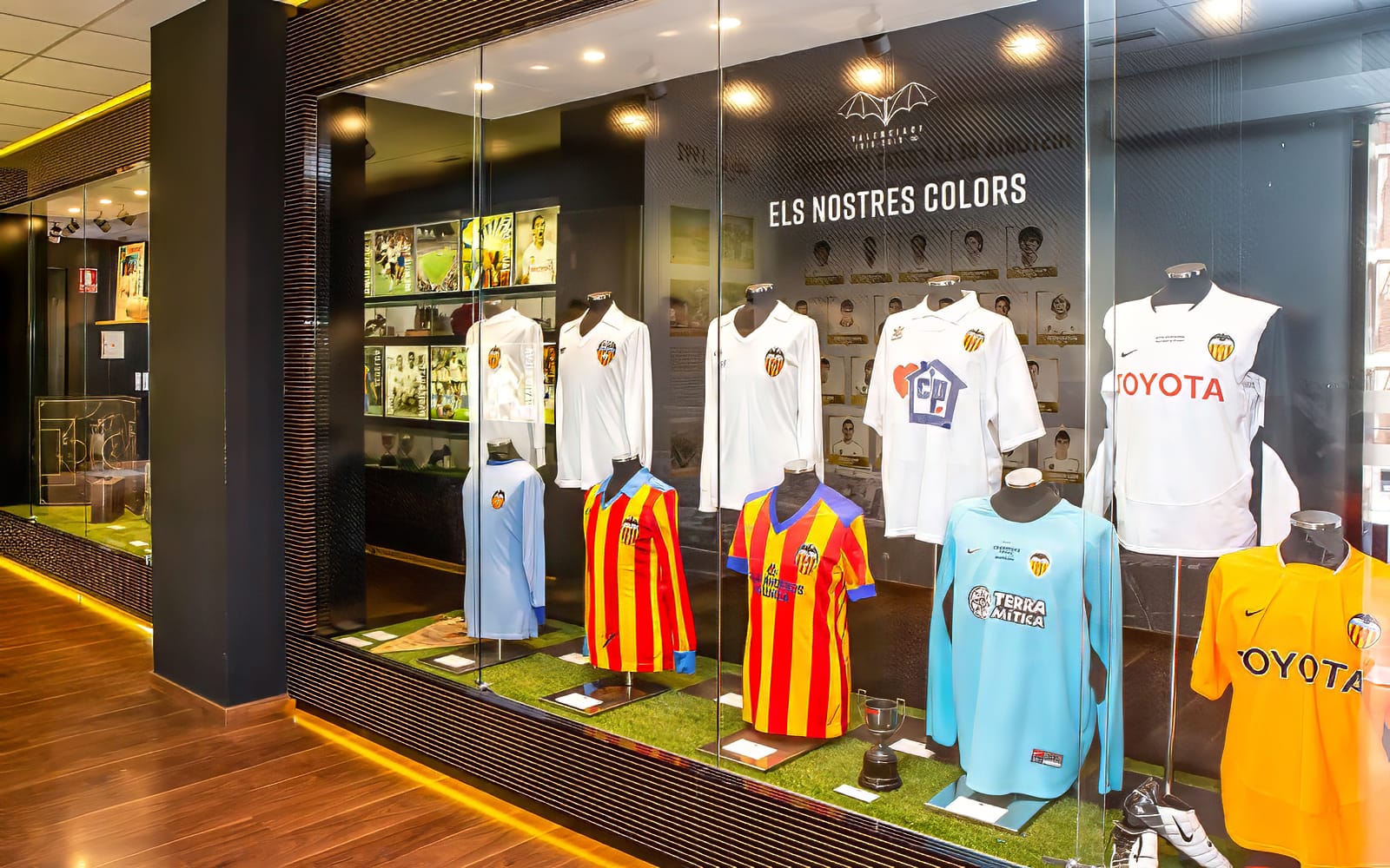 Mestalla Forevertour Valencia CF tickets in Valencia - Highlights | TickYourList