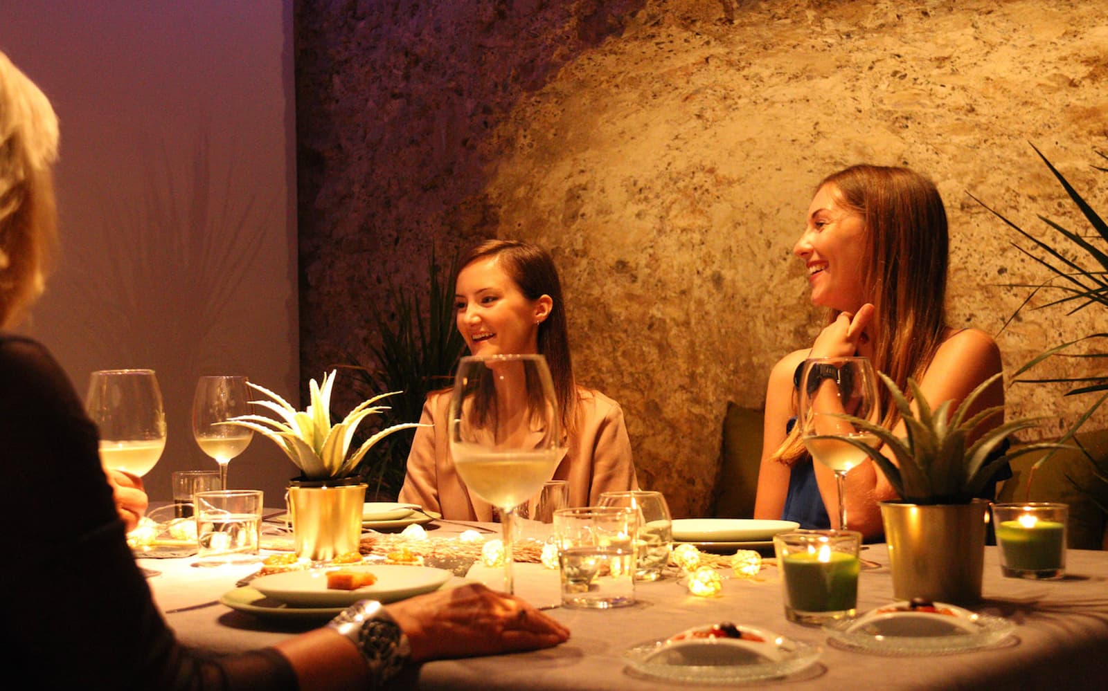Valencia: Old Town Tour with Wine & Tapas in 11th Century Monument tickets in Valencia - Highlights | TickYourList