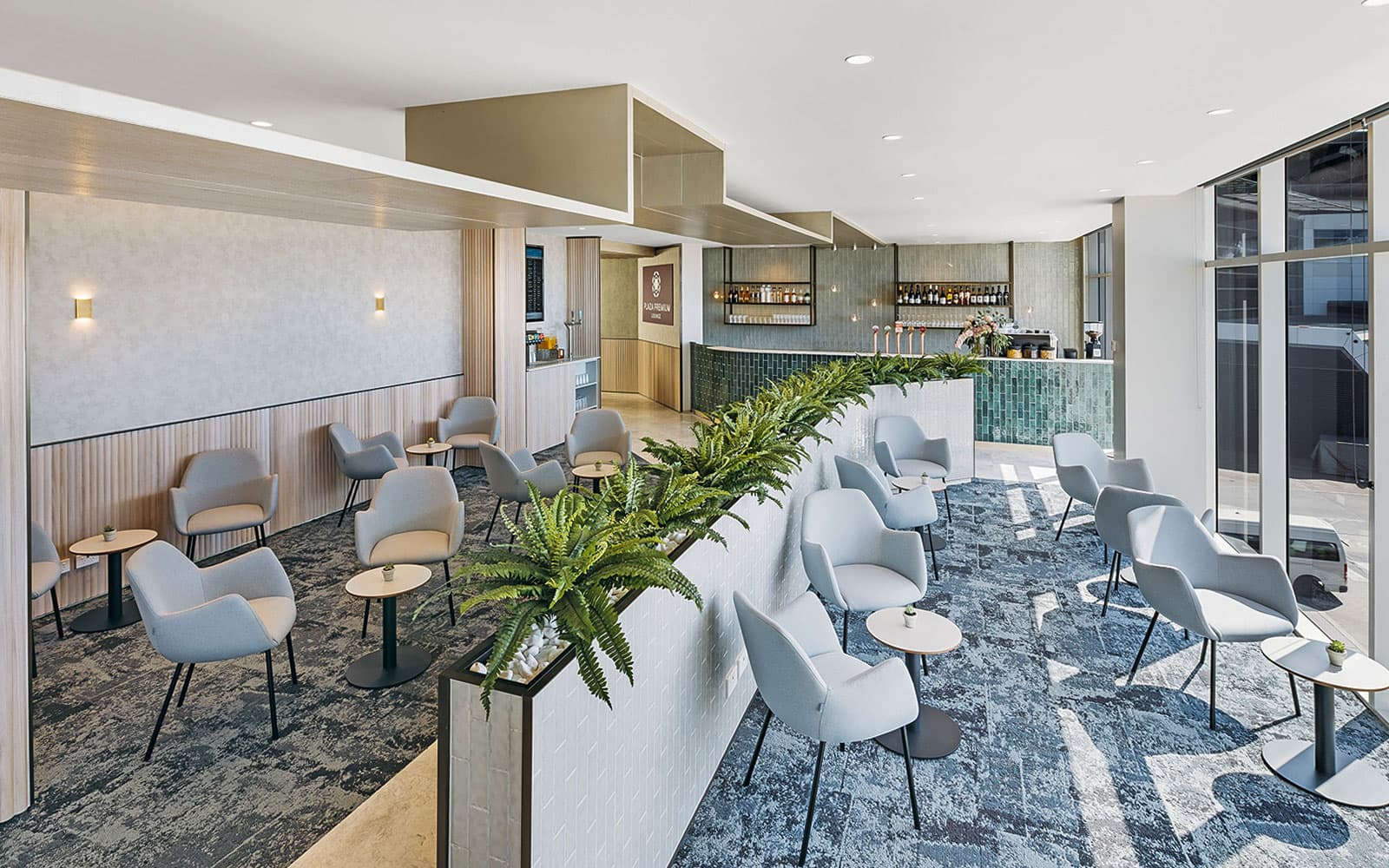 Plaza Premium Lounge Access at Sydney International Airport: T2, International Arrivals