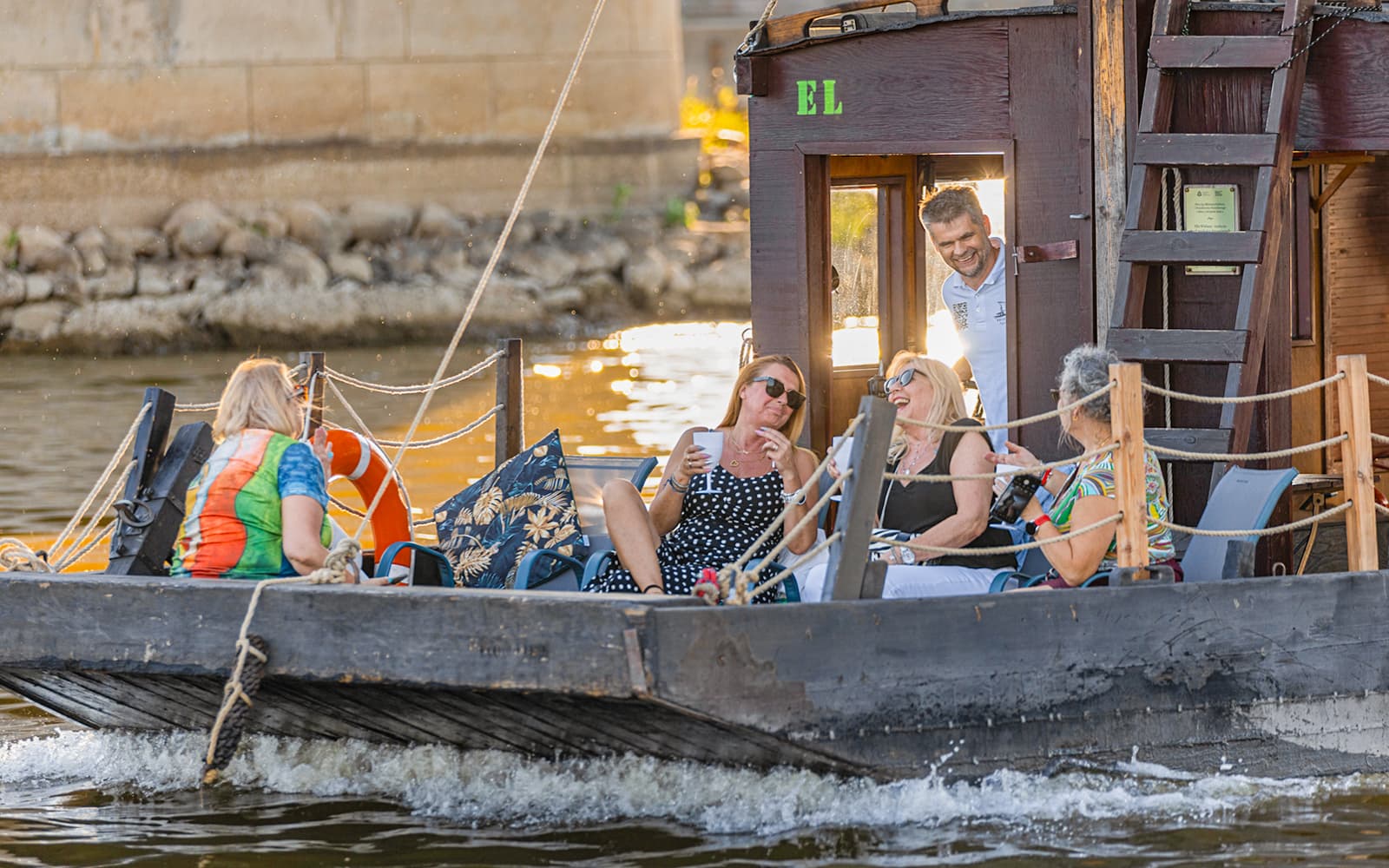 1-Hour Traditional Galar Cruise on Vistula River tickets in Warsaw - Highlights | TickYourList