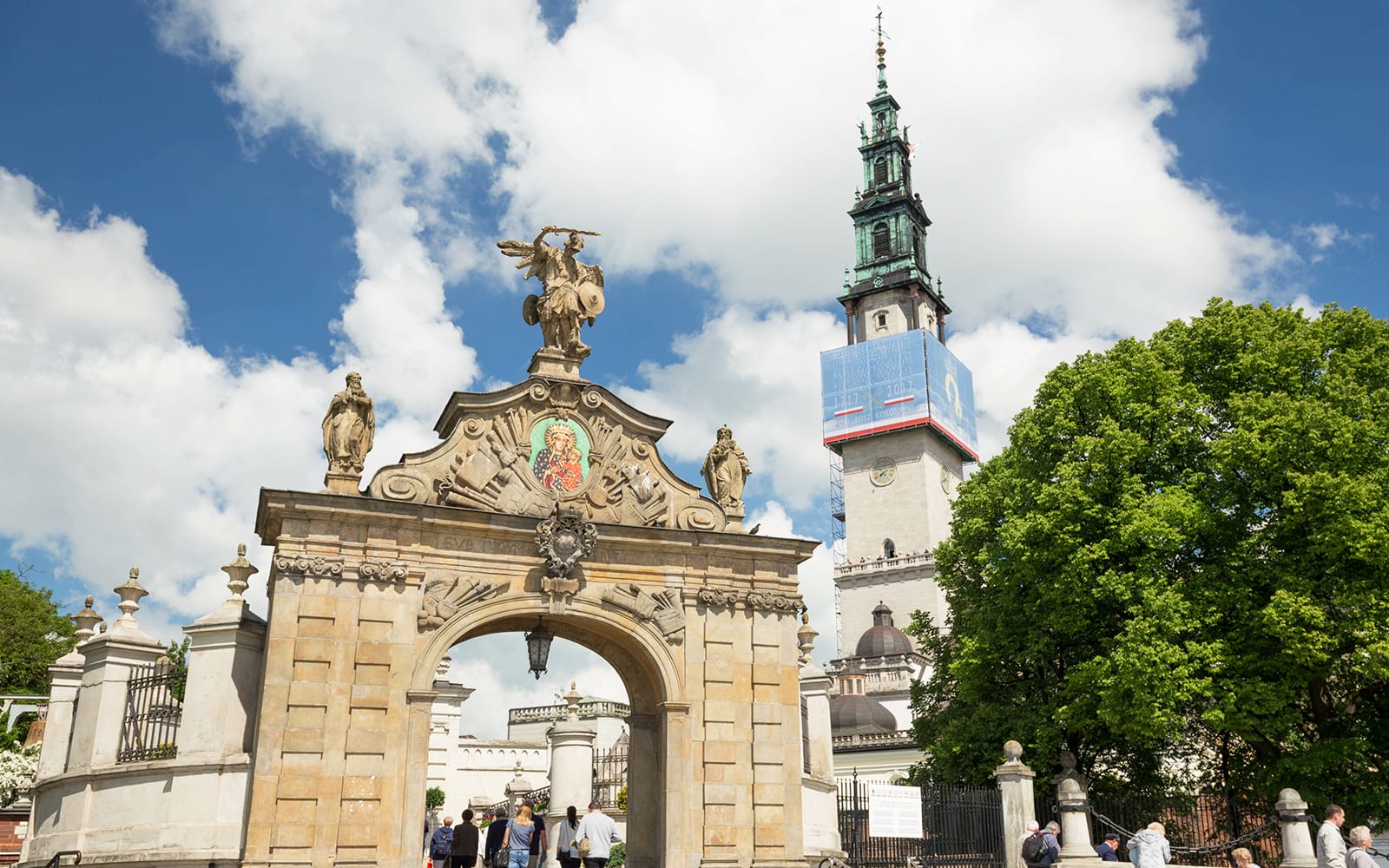 Small-Group Guided Tour of Jasna Gora & Black Madonna with Hotel Transfers tickets in Warsaw - Features | TickYourList