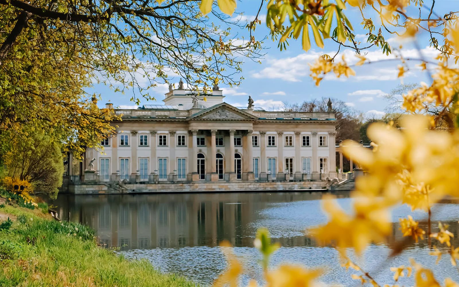 Private Guided Warsaw City Tour by Car tickets in Warsaw - Attractions | TickYourList