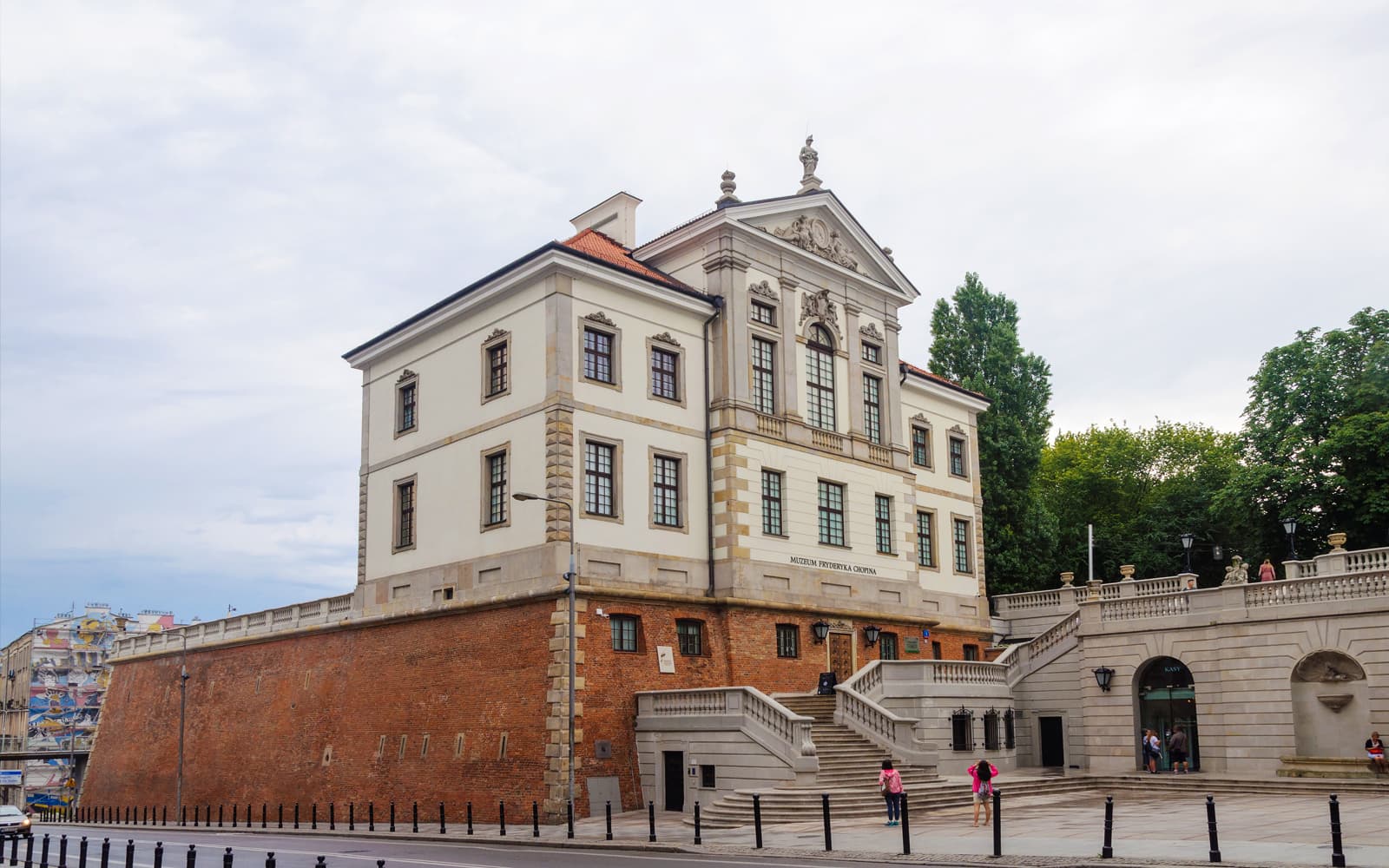 Private Tour of Frédéric Chopin in Warsaw & Zelazowa Wola with Hotel Transfers