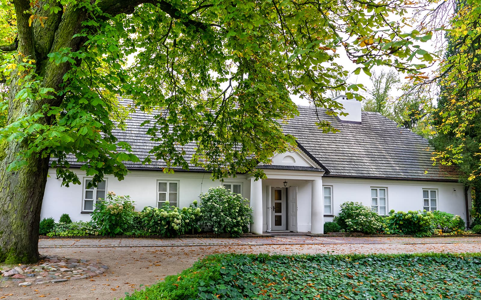 Private Tour of Frédéric Chopin in Warsaw & Zelazowa Wola with Hotel Transfers tickets in Warsaw - Attractions | TickYourList