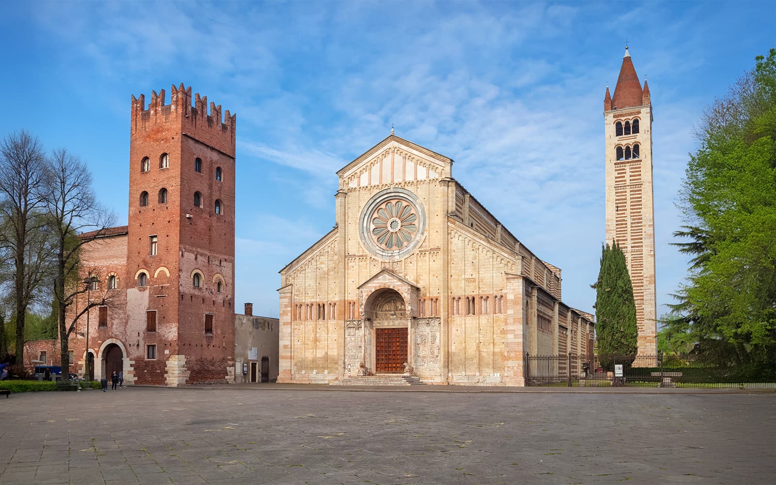 City Sightseeing: Verona Hop-on Hop-off Bus Tour tickets in Verona - Highlights | TickYourList