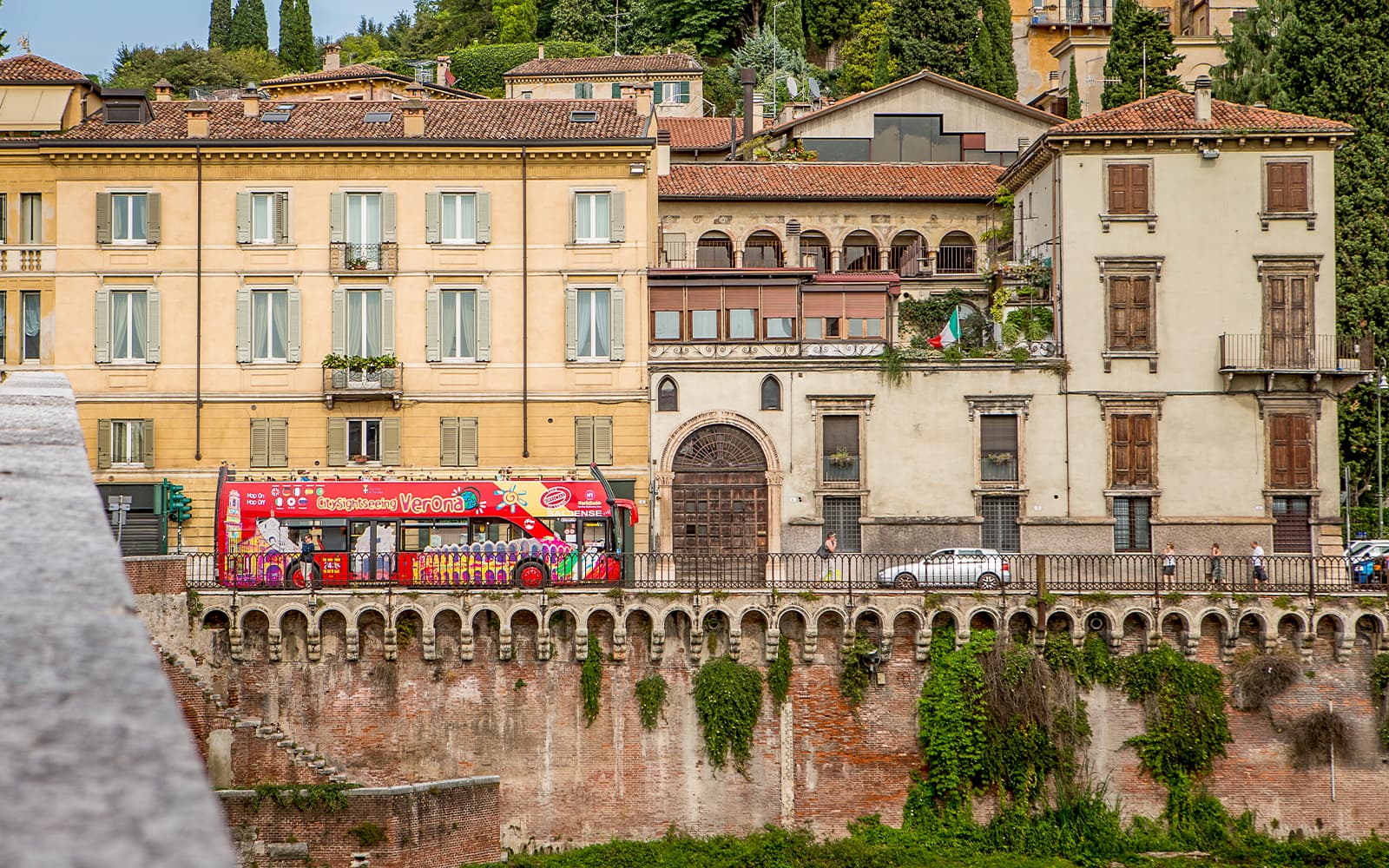Combo: Verona Hop-On Hop-Off Bus Tour + Gardaland Park Tickets in Verona - Activities | TickYourList