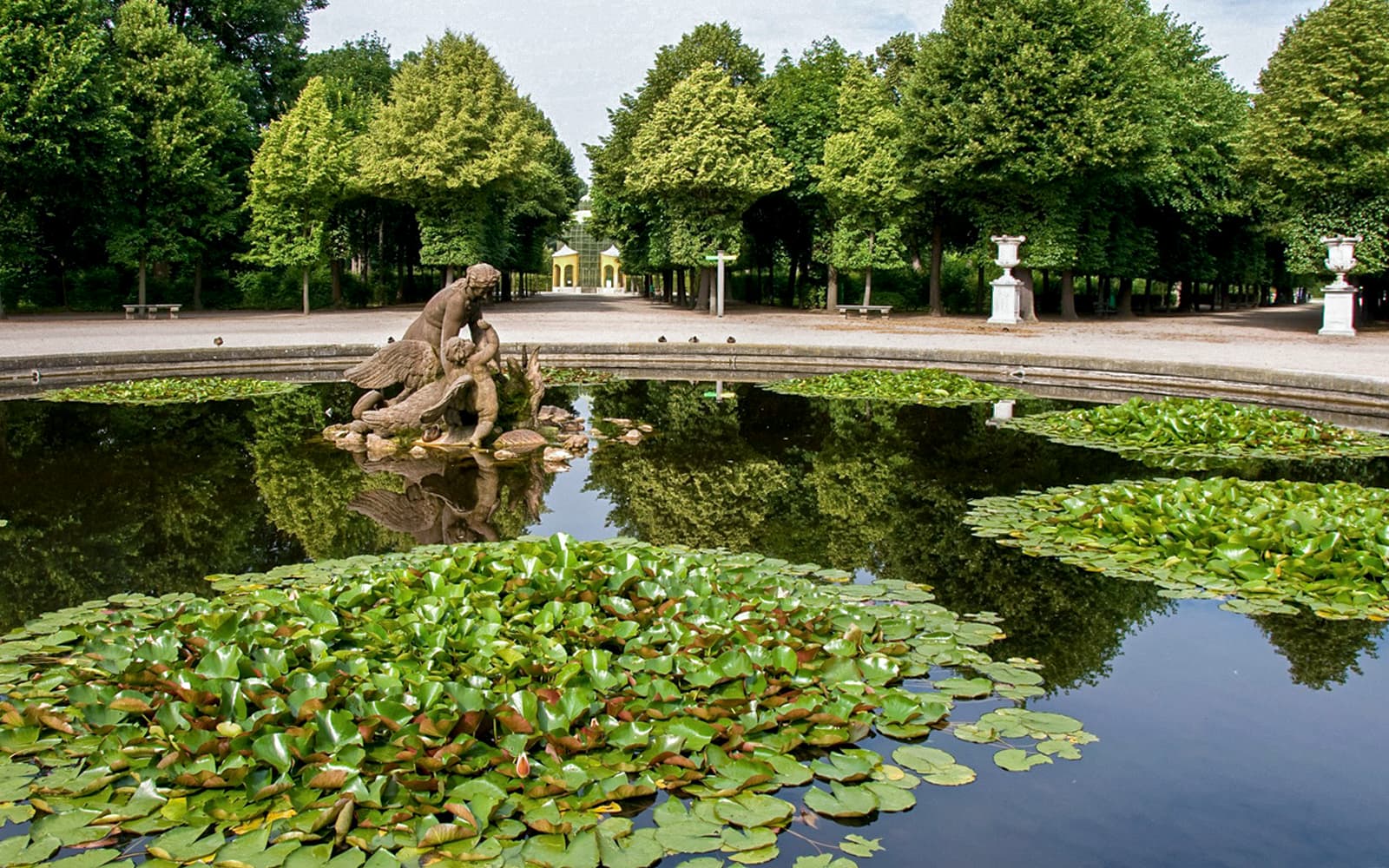 Schönbrunn Palace & Gardens Skip-the-Line Guided Tour tickets in Vienna - Features | TickYourList
