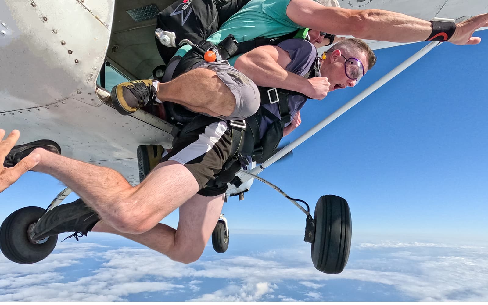 Tandem Skydive at Shellharbour Beach tickets in Sydney - Highlights | TickYourList
