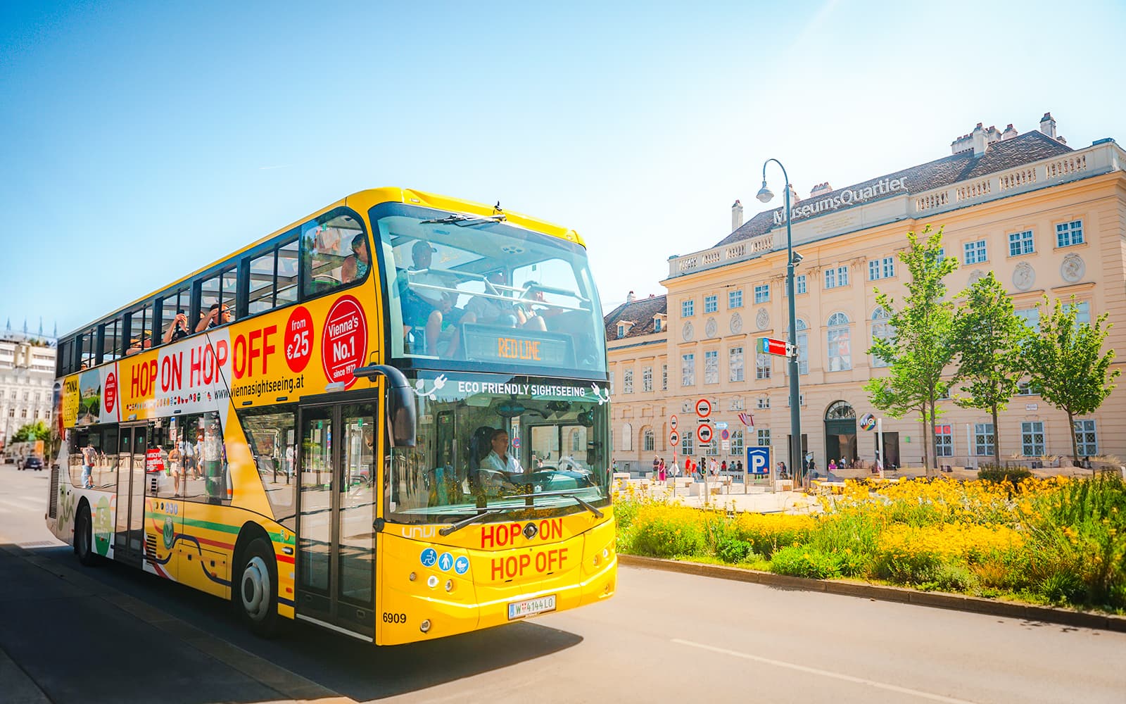 Vienna Sightseeing: Vienna Hop-on Hop-off Bus Tour