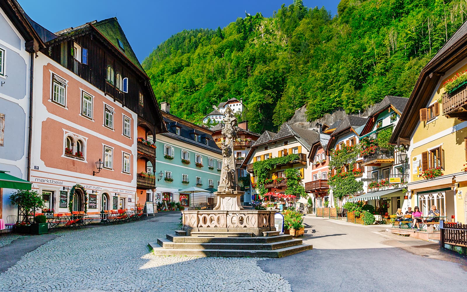 From Vienna: Hallstatt Day Trip by Bus tickets in Vienna - Features | TickYourList