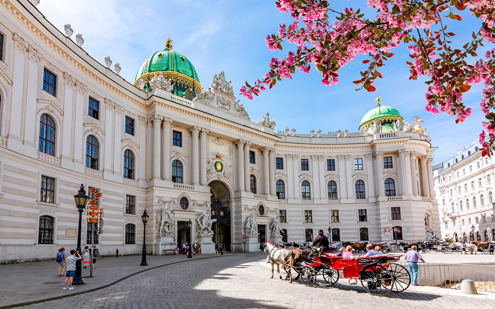 Sisi Museum: Skip-the-Line Imperial Apartments & City Guided Walking Tour