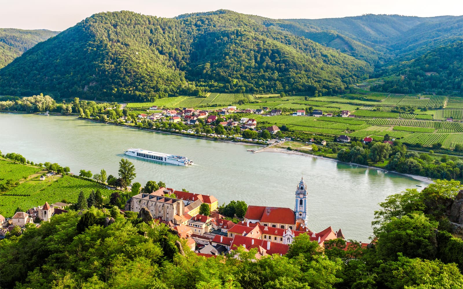 Bratislava or Durnstein: Day Trip from Vienna on Danube River by Boat tickets in Vienna - Features | TickYourList