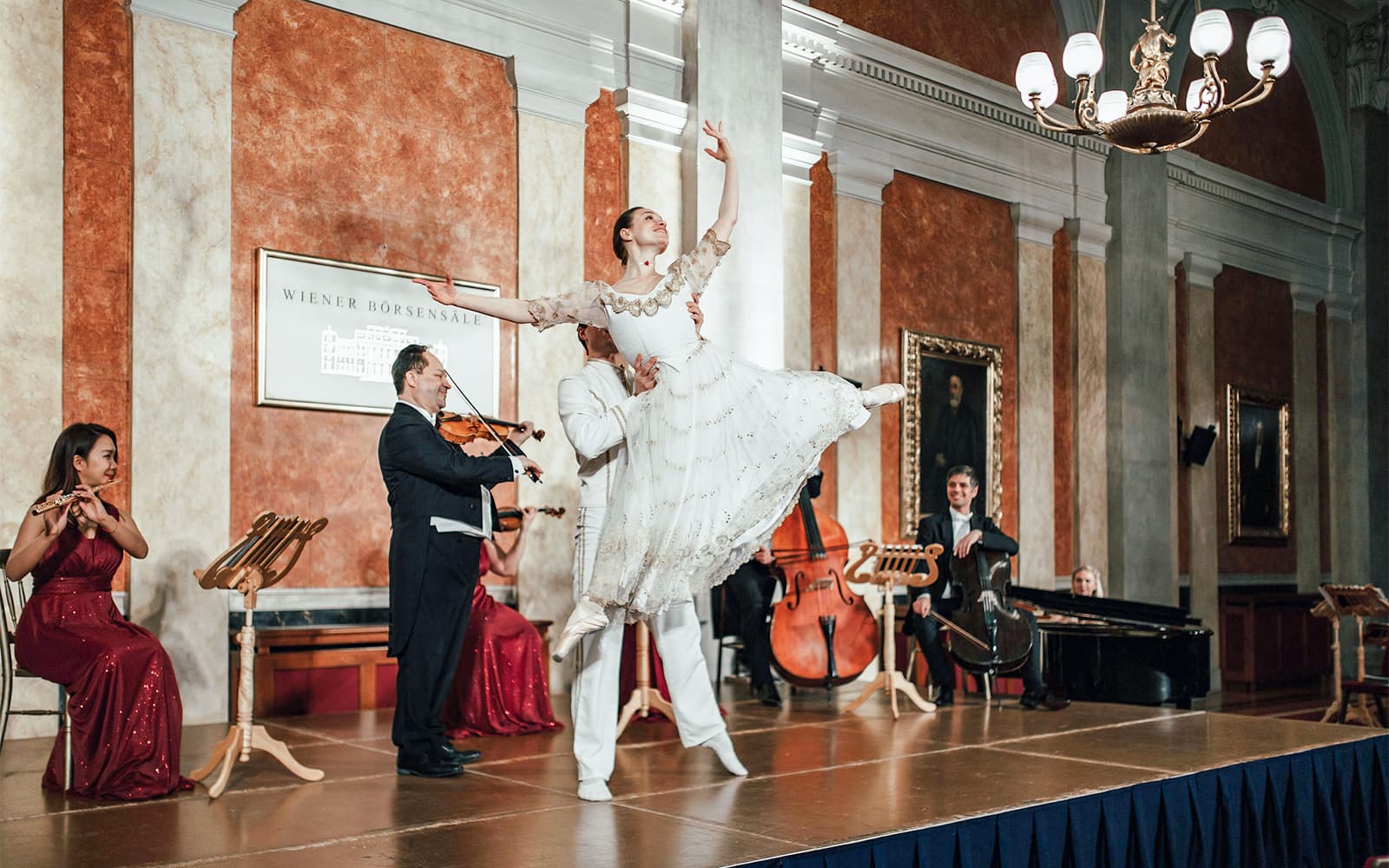 Old Stock Exchange Palace: Vienna Residence Orchestra Concert tickets in Vienna - Attractions | TickYourList