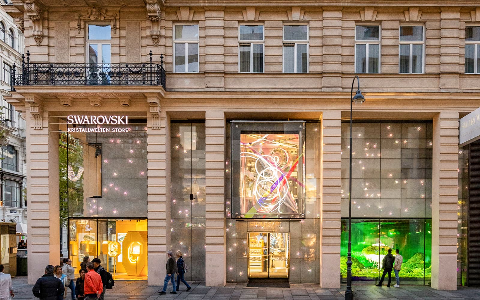 1-Hour Guided Tour of Vienna’s Swarovski House with Champagne & Gift tickets in Vienna - Attractions | TickYourList