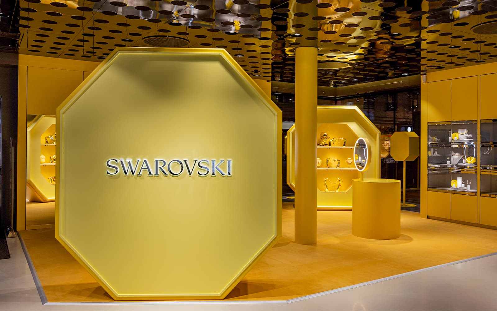 1-Hour Guided Tour of Vienna’s Swarovski House with Champagne & Gift tickets in Vienna - Highlights | TickYourList