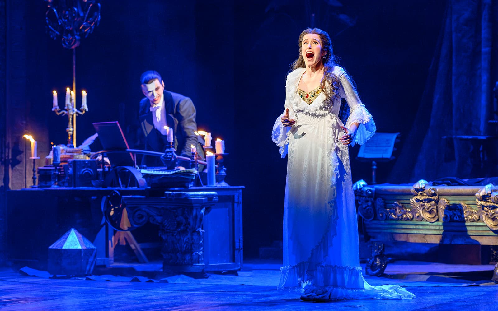 RAIMUND THEATER: DAS PHANTOM DER OPER – THE MUSICAL tickets in Vienna - Features | TickYourList