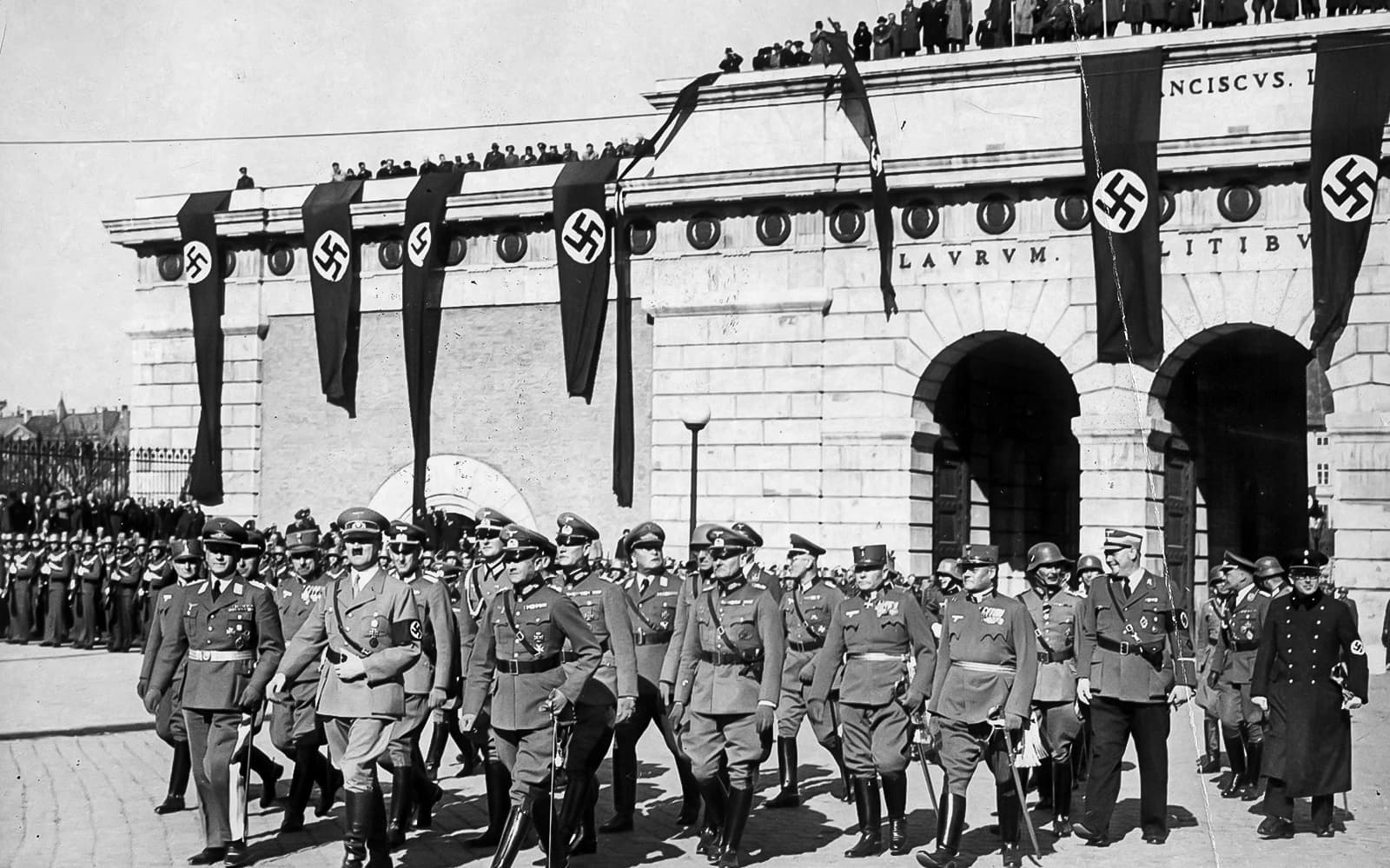 Guided Walking Tour Through Historical Vienna