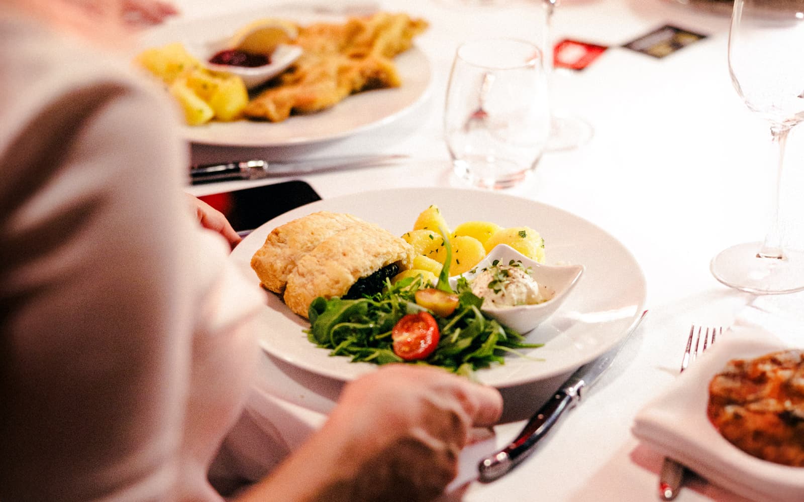 Prater Vienna: Strauss Concert & 4-Course Dinner at Mirage tickets in Vienna - Activities | TickYourList