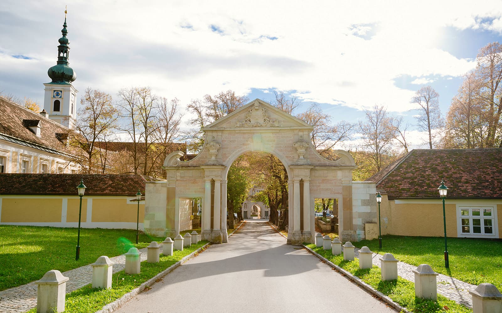 Vienna Woods & Mayerling Half-Day Tour