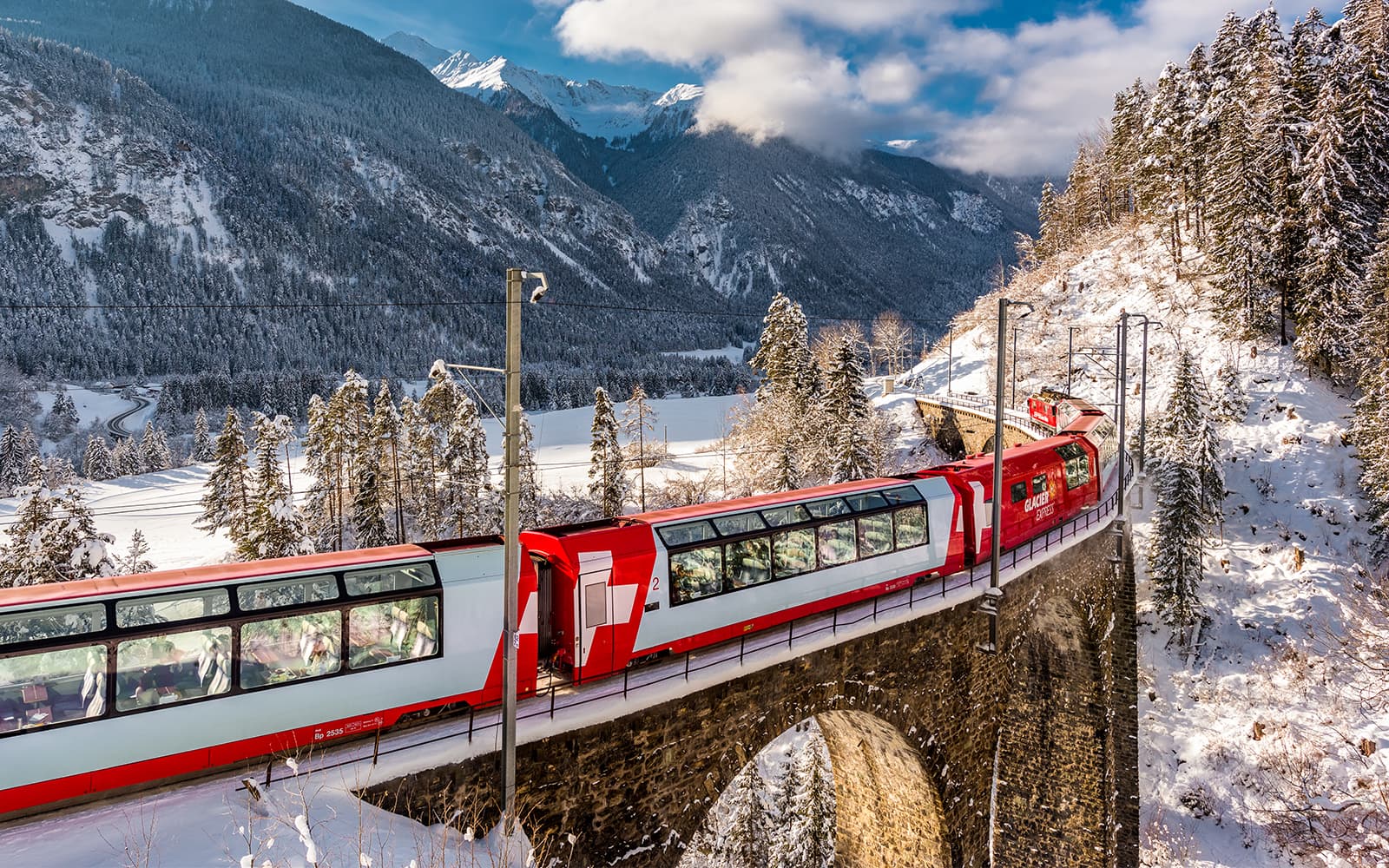 Round-Trip Train Tickets to Mount Gornergrat from Zermatt + Glacier Express: Panoramic Train between Zermatt, Chur and St. Moritz in Zermatt - Highlights | TickYourList