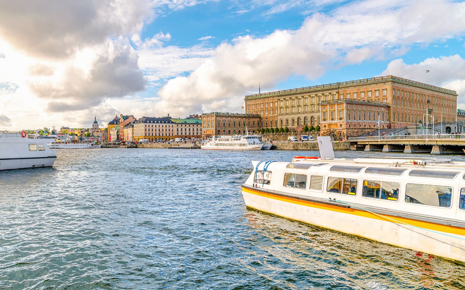 Stockholm City Sightseeing Cruises tickets in Stockholm - Features | TickYourList