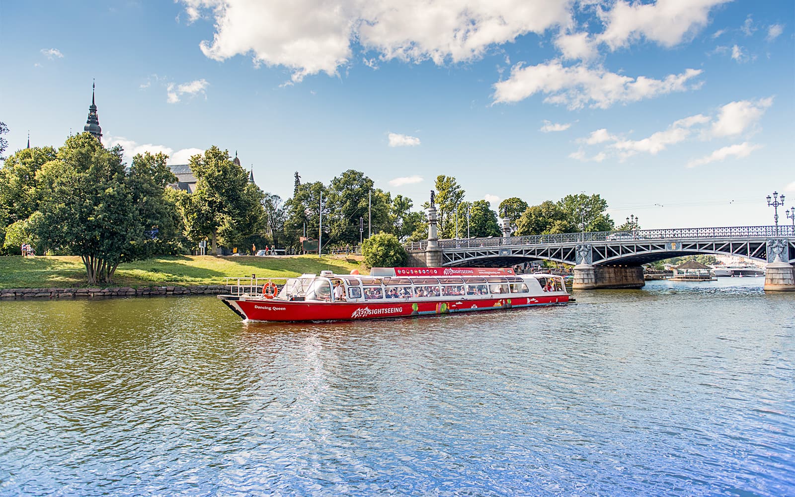 RED Sightseeing: Stockholm Hop-on Hop-off Boat Tour