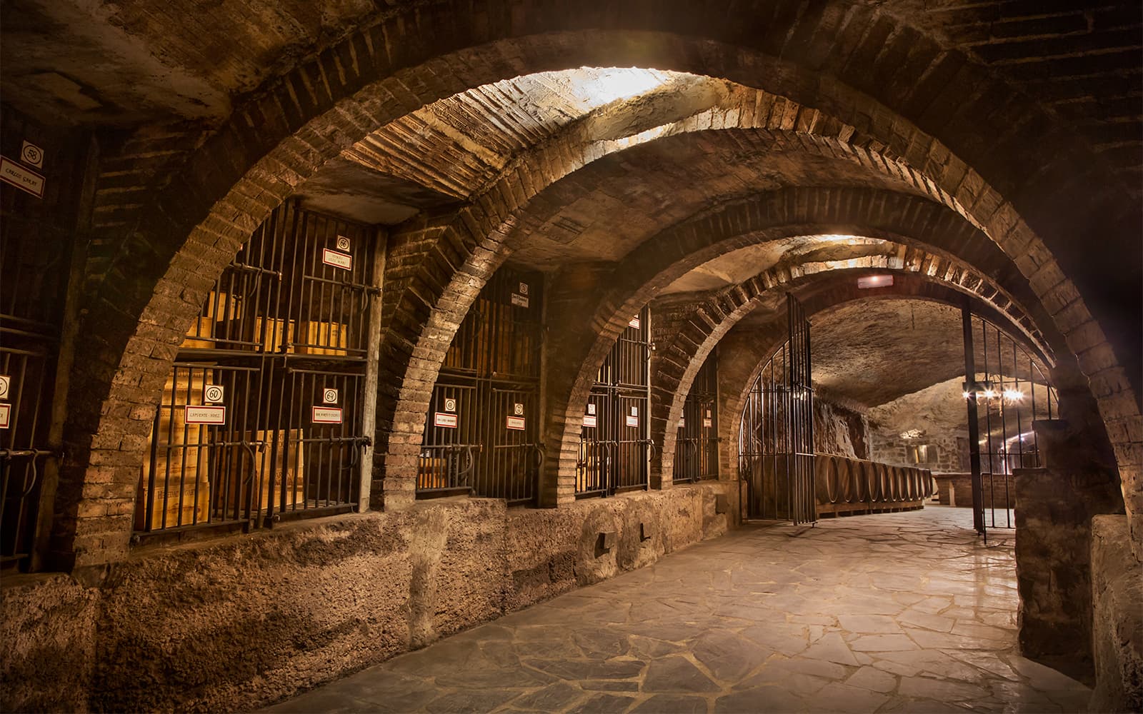 Guided Tour of 2 Rioja Wineries from San Sebastian with Wine Tastings tickets in San Sebastian - Features | TickYourList