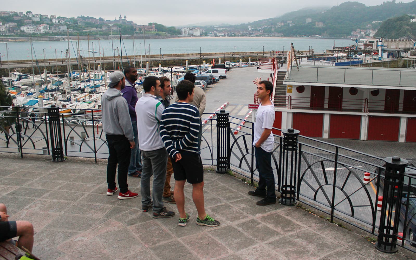 Guided Walking Tour of San Sebastian with Pintxo and Drink