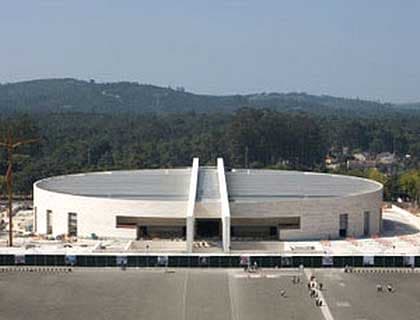 Fatima Pilgrimage Tour Full Day - From Algarve