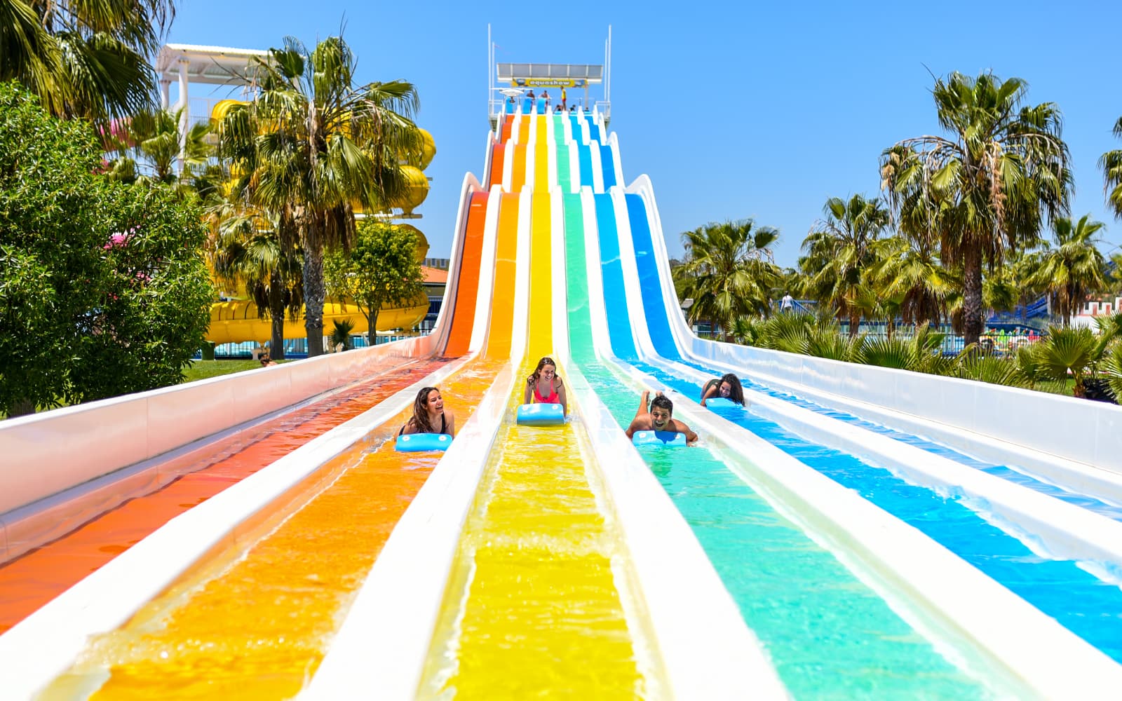 Combo: Zoomarine Water Park 1-Day Tickets + Aquashow Park Tickets in Algarve - Features | TickYourList