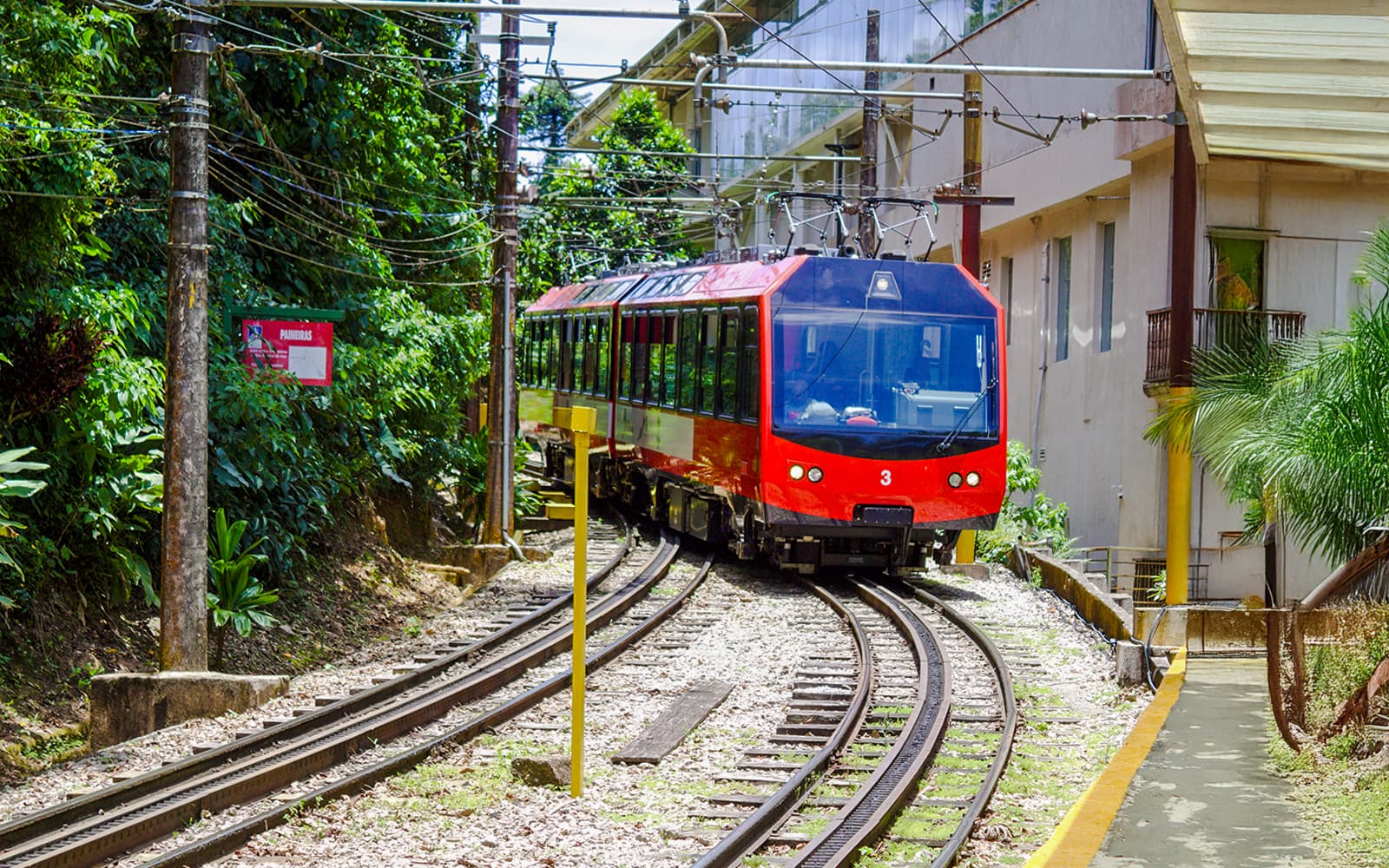 Combo: Maracanã Stadium + Christ the Redeemer by Train tickets in Rio de Janeiro - Features | TickYourList