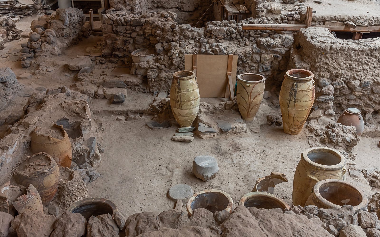 listing card gallery - Image 1 of 6