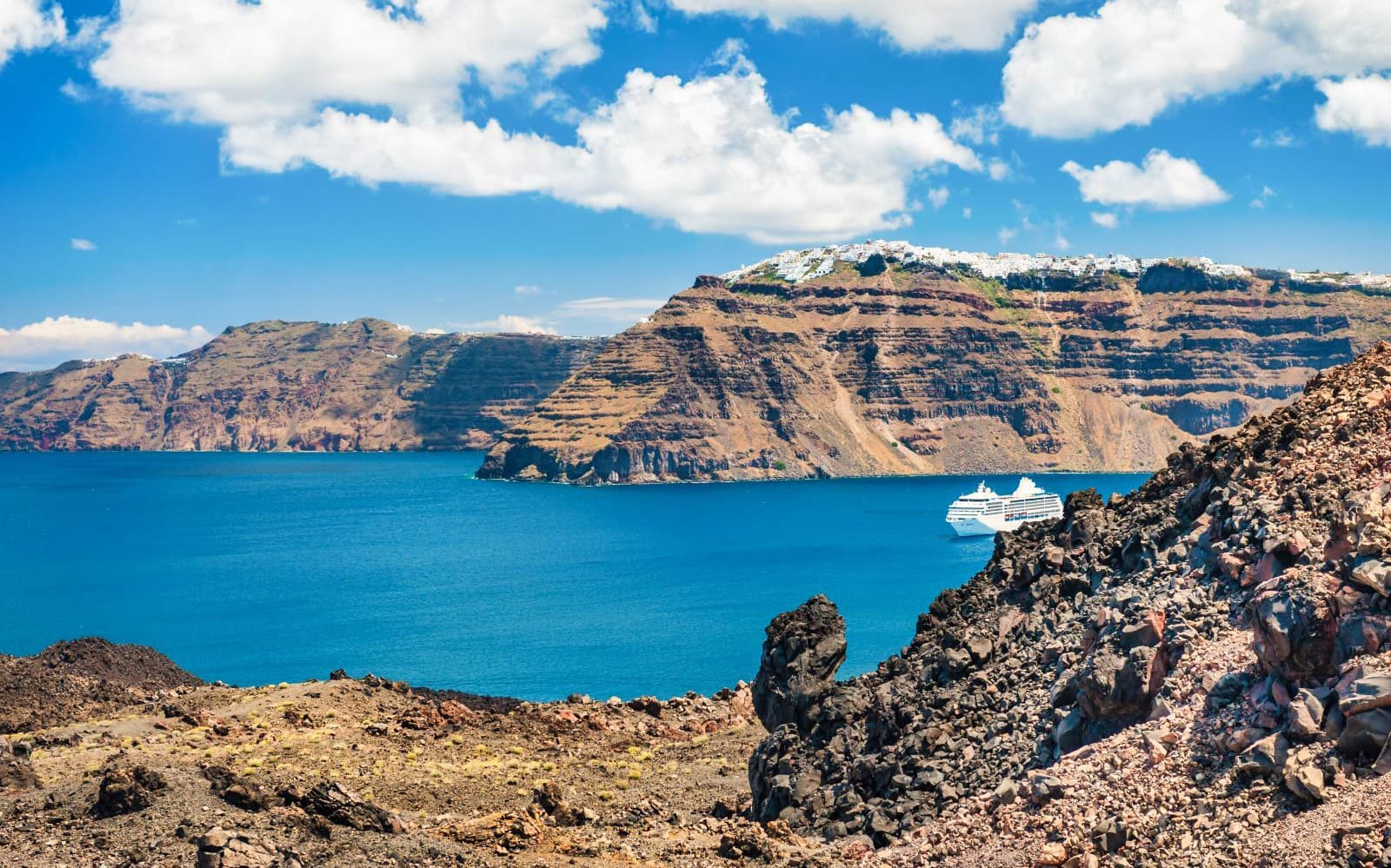 Santorini: Caldera Morning Boat Tour to the Volcano tickets in Santorini - Activities | TickYourList