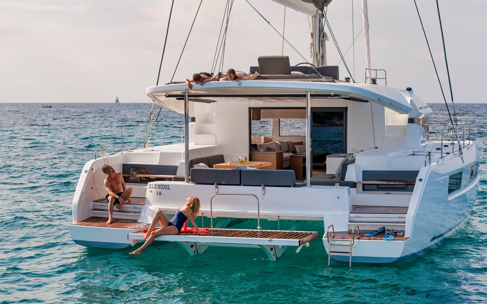 Santorini Utimate Sailing Cruise Experience