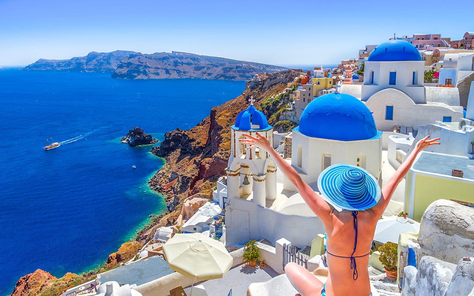 Santorini Bus Tour: The Majestic Spots of Santorini & Akrotiri experience tickets in Santorini | TickYourList