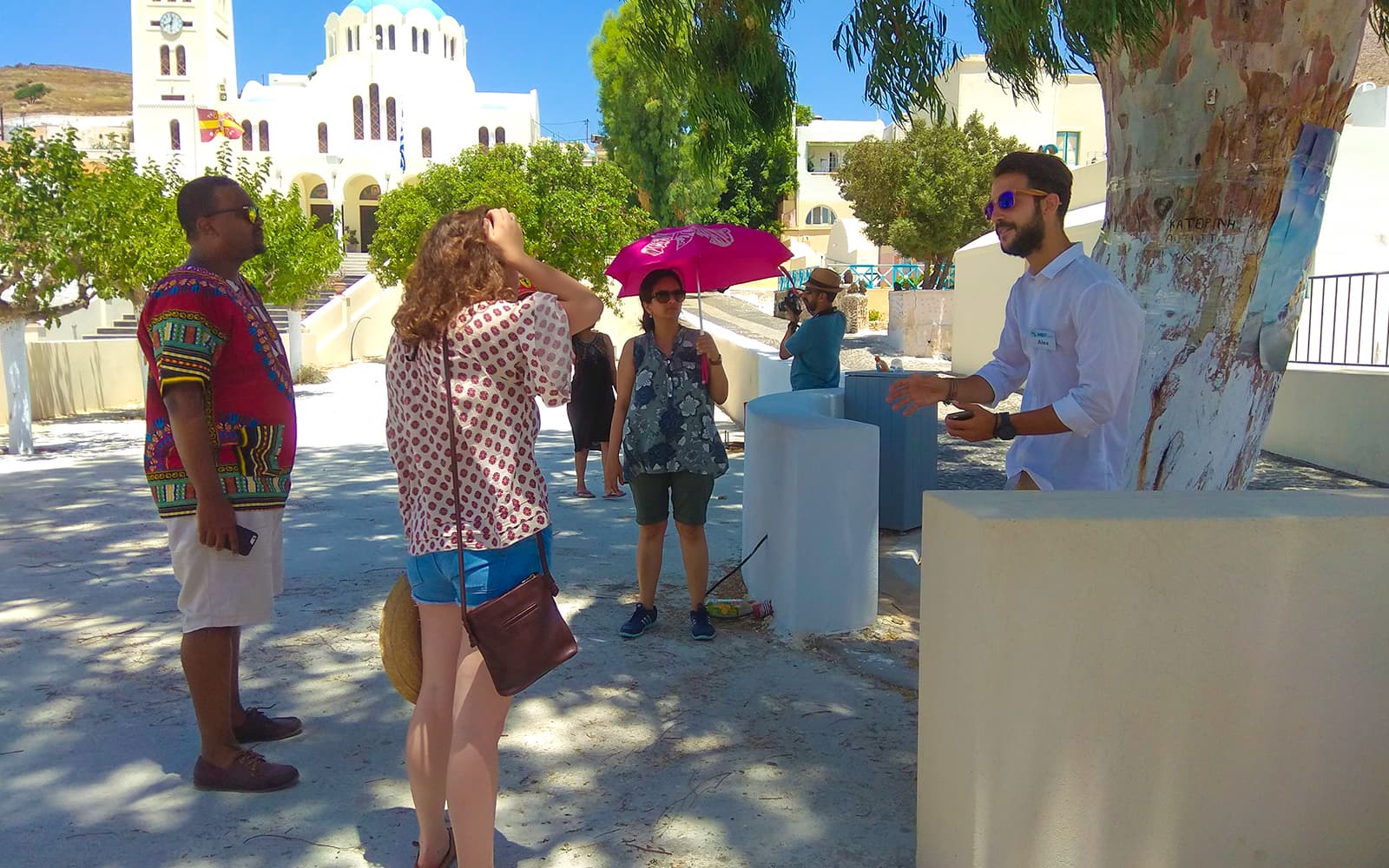 Santorini: Sightseeing Bus Tour with Akrotiri Archaeological Site Visit & Wine Tasting tickets in Santorini - Attractions | TickYourList