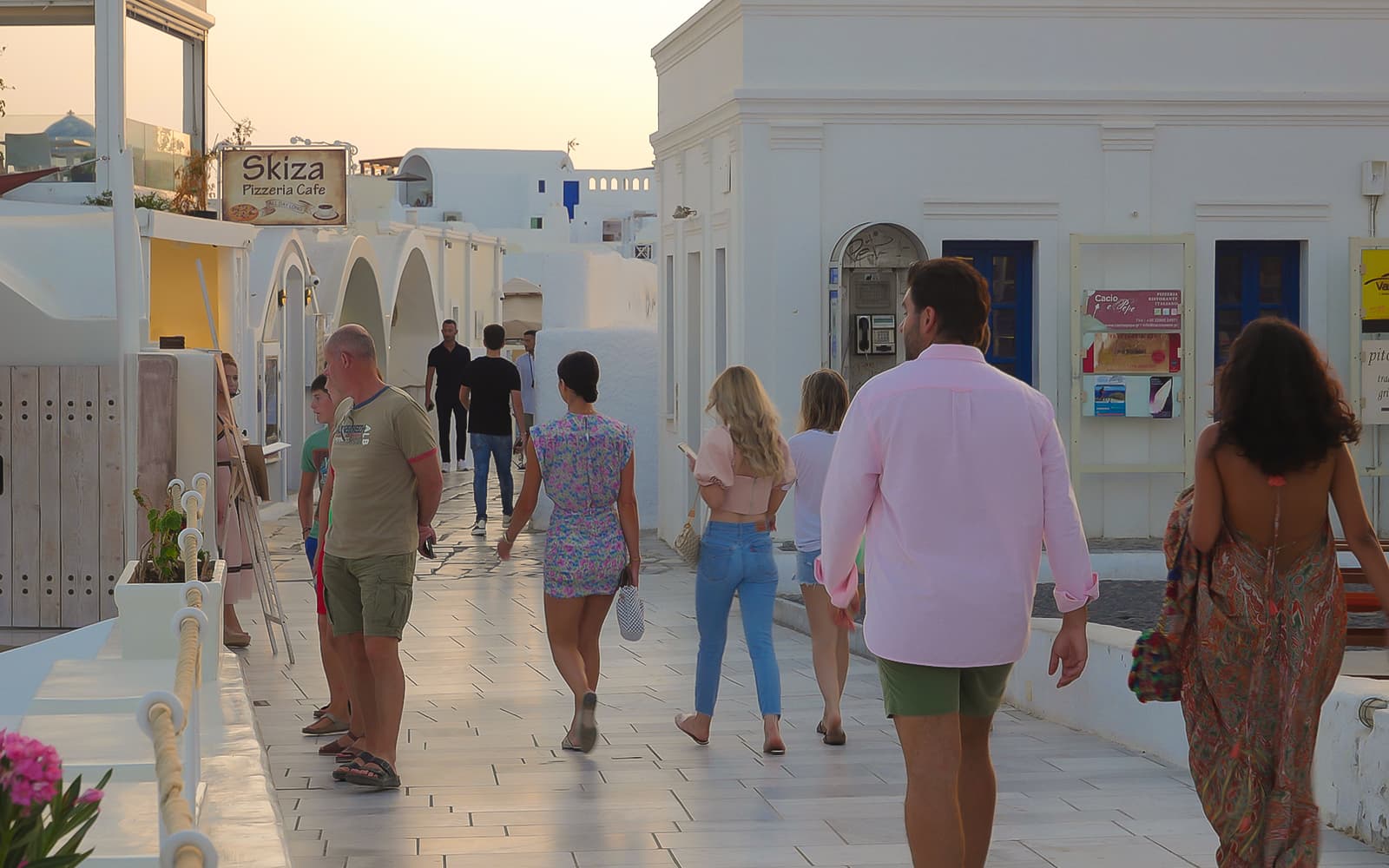 Guided Sightseeing Tour of Santorini with Wine Tasting tickets in Santorini - Features | TickYourList