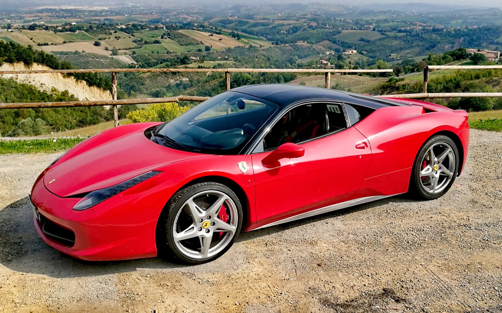 Test Drive Ferrari 458 Italia in Maranello