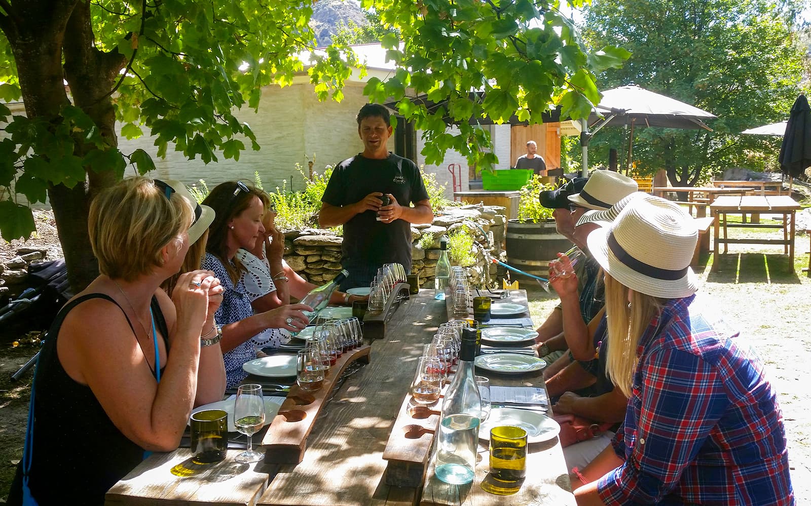 Wanaka Wine Tour with Gourmet Platter & Tastings tickets in Wanaka - Features | TickYourList
