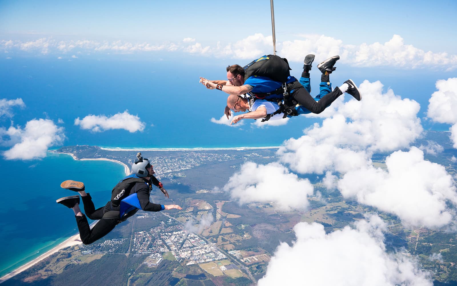 Tandem Skydive Byron Bay - 15,000ft with Transfers tickets in Byron Bay - Features | TickYourList