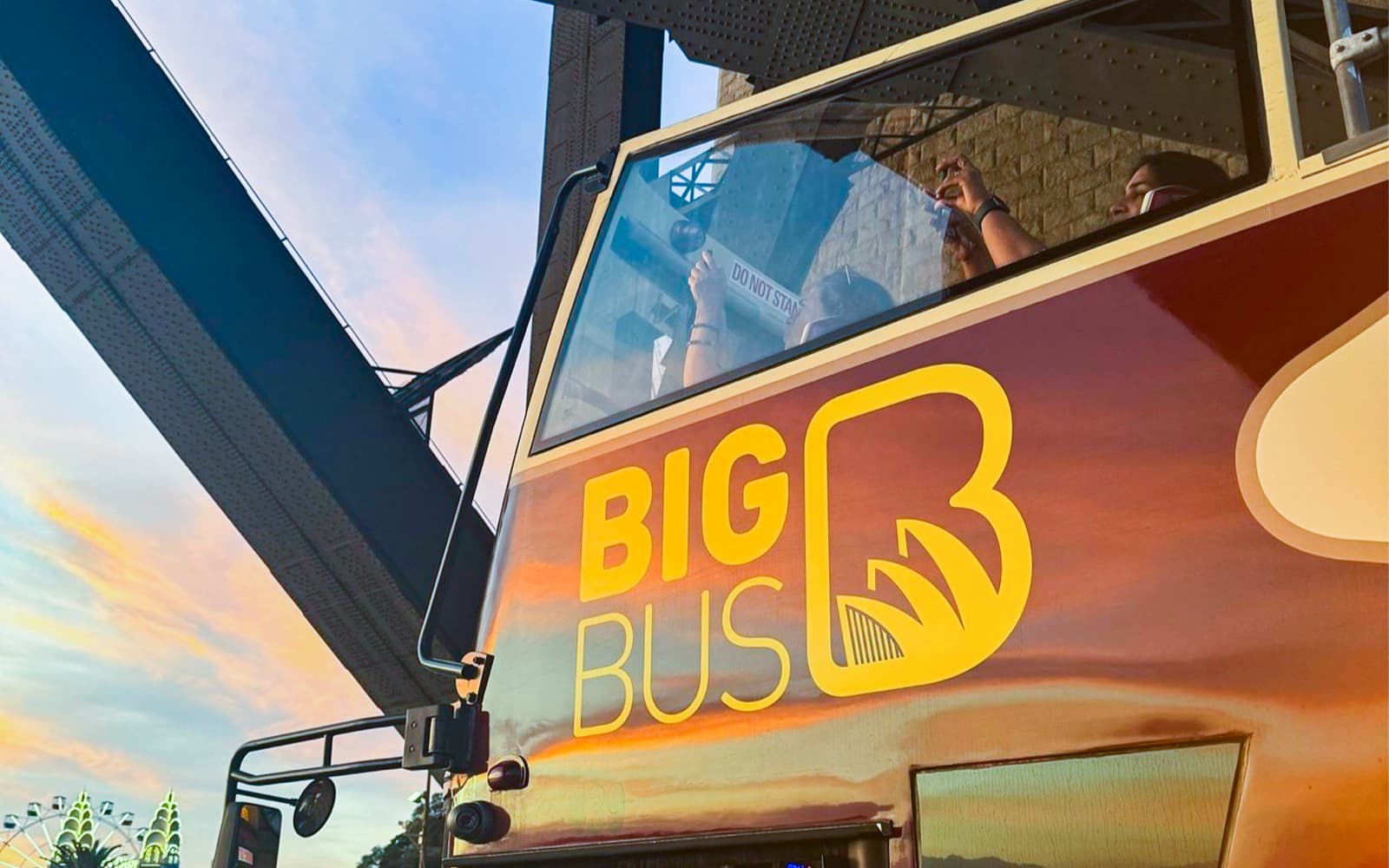 Big Bus: Sydney Night Bus Tour tickets in Sydney - Highlights | TickYourList