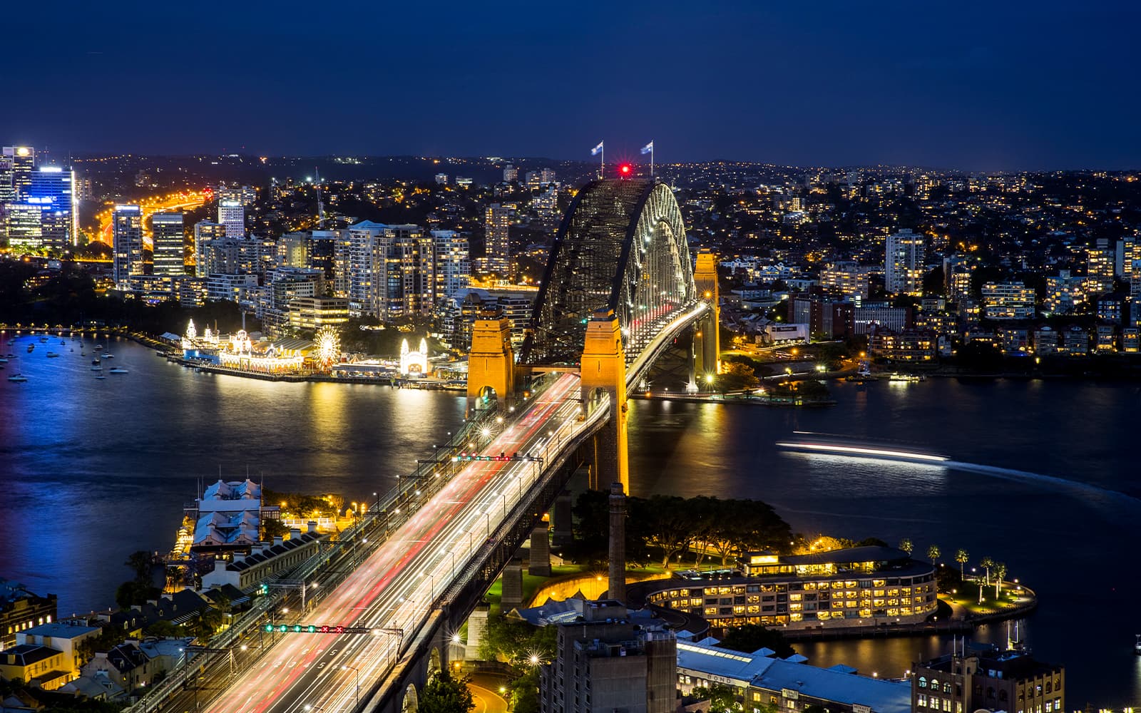 Big Bus: Sydney Night Bus Tour tickets in Sydney - Full Experience | TickYourList