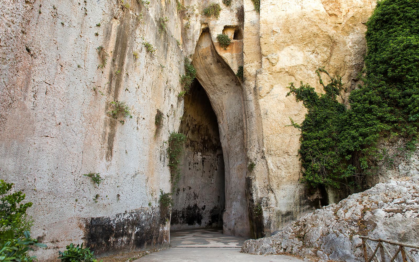 Neapolis Archaeological Park & Greek Theater of Syracuse Tickets with Audio Guide in Siracusa - Attractions | TickYourList