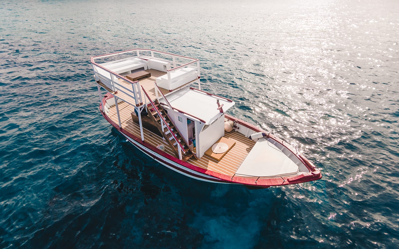 Half-Day Guided Boat Tour in Syracuse with Lunch & Wine tickets in Siracusa - Attractions | TickYourList