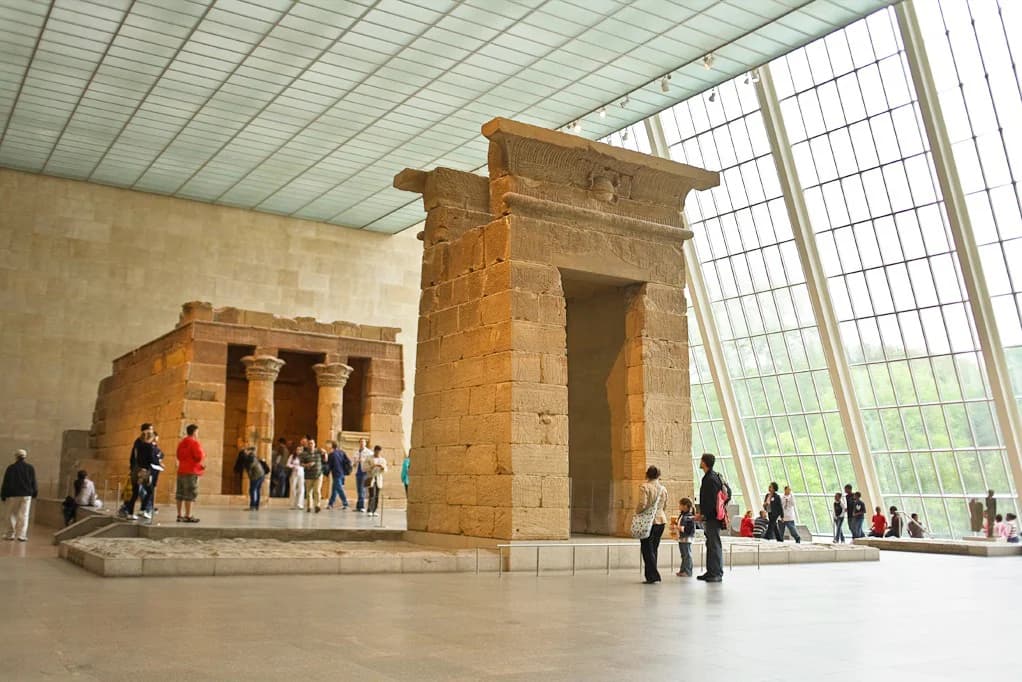 Explore iconic art pieces at Metropolitan Museum of Art, NYC