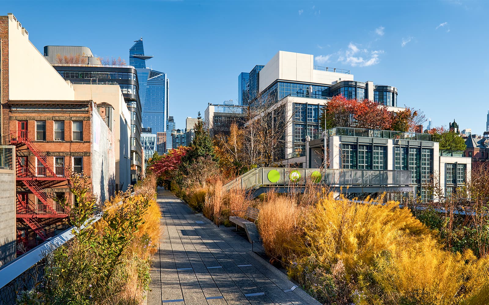 Hudson Yards Guided Walking Tour with Edge Observation Deck Tickets