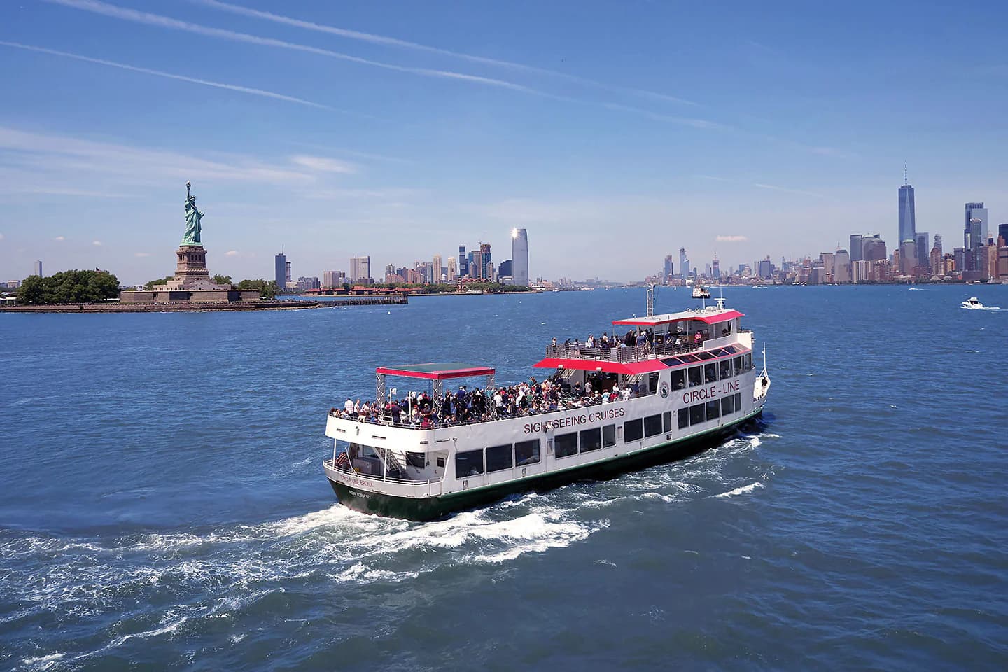 Circle Line cruise showcasing iconic New York City landmarks