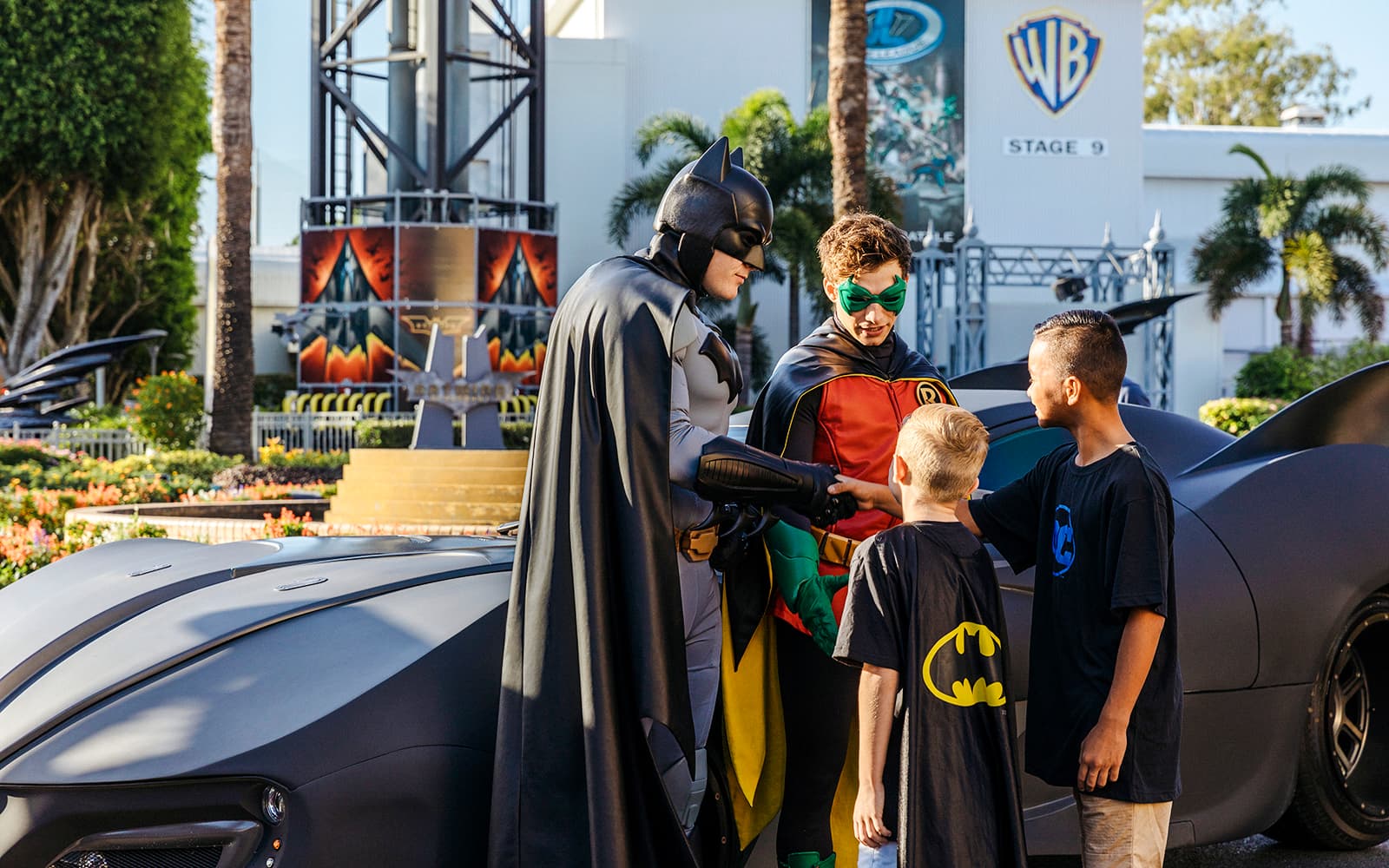 Unlimited 7-Day Theme Parks Pass: Movie World, Sea World, Wet'n’Wild & Paradise Country experience tickets in Gold Coast | TickYourList