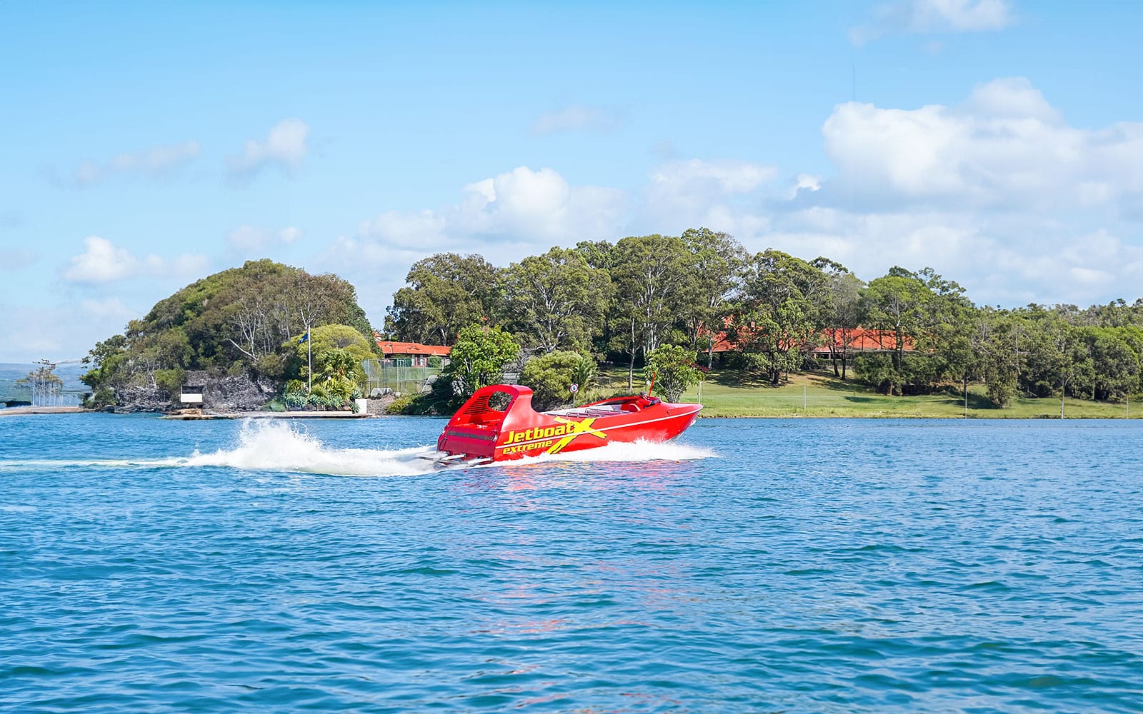 bc9aa136b6148c66c7f8b30f680bdd66-23164-gold-coast-ultimate-jet-boat-ride-and-surf-lesson-01.jpg